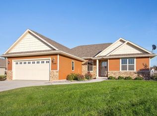 3365 Bower Creek Rd, De Pere, WI 54115
