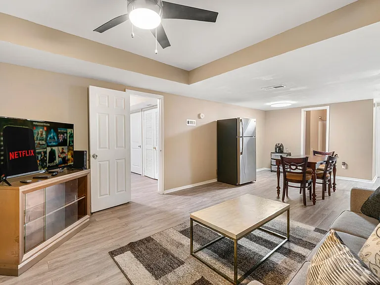 3846 Conley Downs Ln #BASEMENT — Photo 11