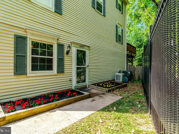 13700 Autumn Vale Ct #27C, Chantilly, VA 20151