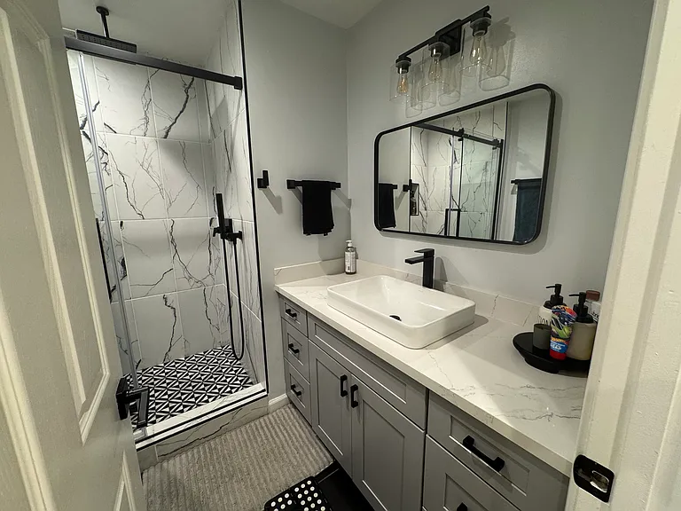 Secondary Bath