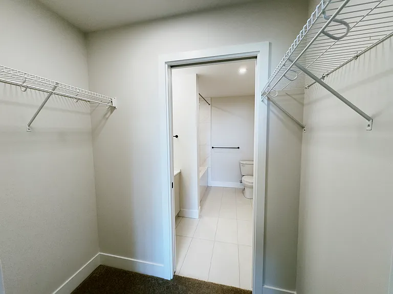 45497 Campus Dr #407 — Photo 8
