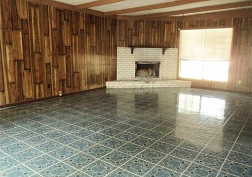 4th image of 4104 Marsh St