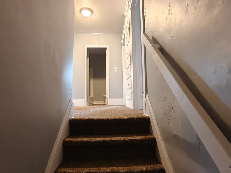 617 Holmes Ave #B — Photo 4