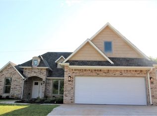 1521 Fiddlers Hill St, Stillwater, OK 74074