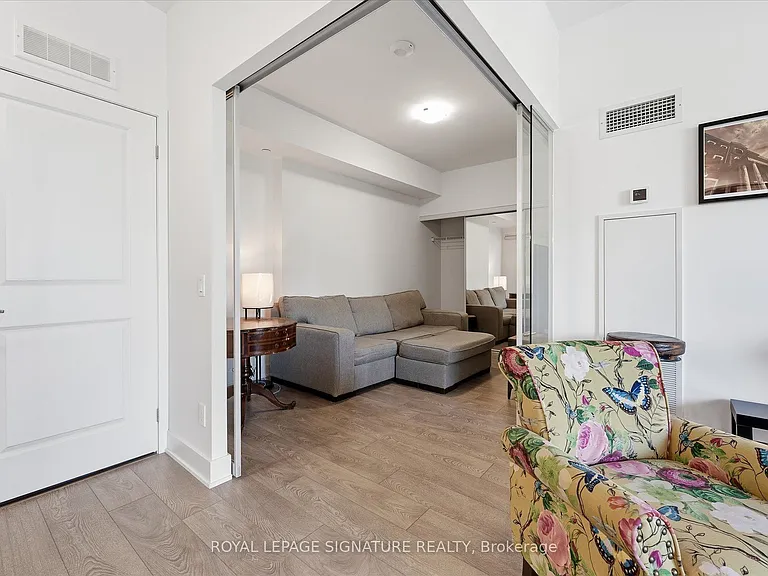543 Richmond St W #415 — Photo 18