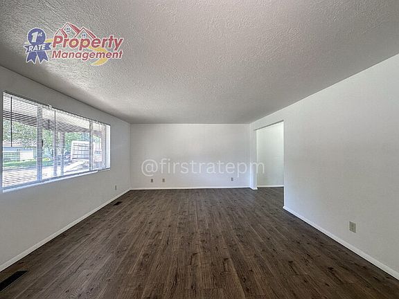 4th image of 1430 S Hervey St