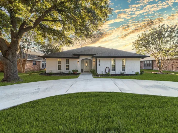 1913 Westminister Dr, Rowlett, TX 75088