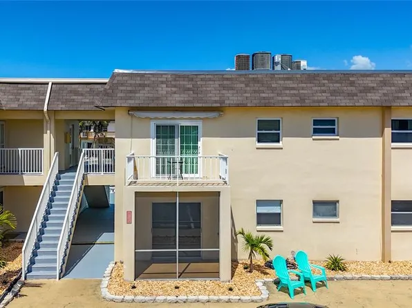 184 117th Ave APT 2, Treasure Island, FL 33706