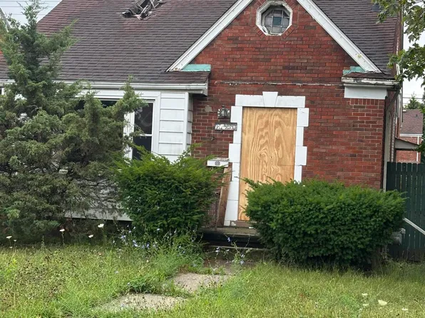 14910 Fairmount Dr, Detroit, MI 48205
