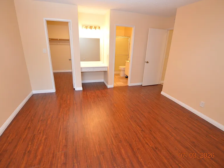 6845 Zamora Dr — Photo 8