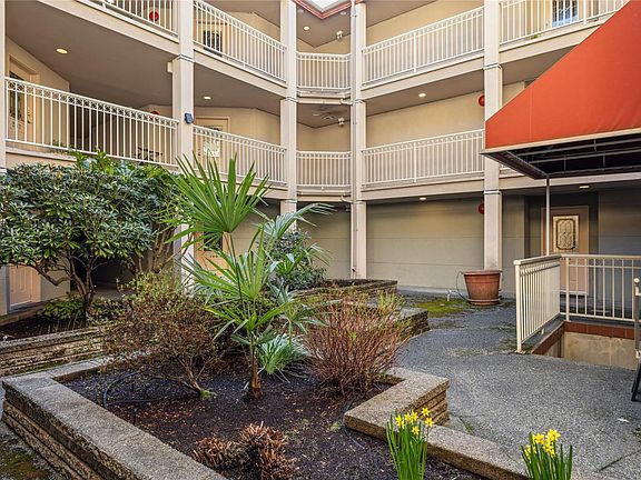 4th image of 330 Brae Rd #204