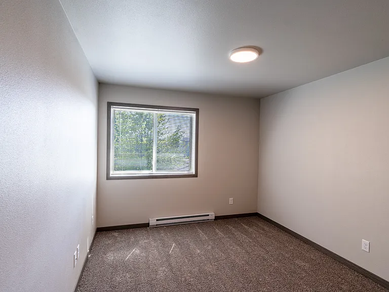 Fargo, ND Granger Court Apartments | Bedroom