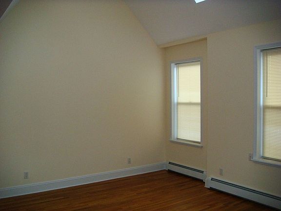 4th image of 28-35 49th St #2