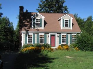 7 Geordie Ln, Hubbardston, MA 01452