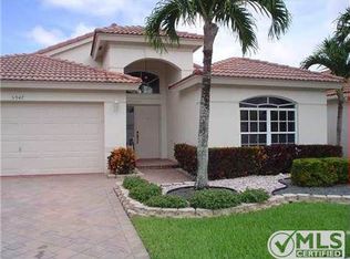 5947 Royal Club Dr, Boynton Beach, FL 33437