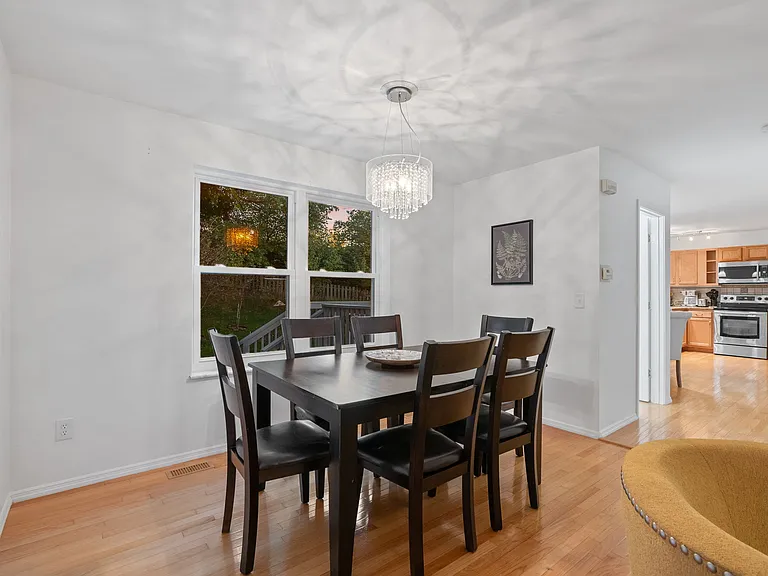 2528 Shiva Ct — Photo 10