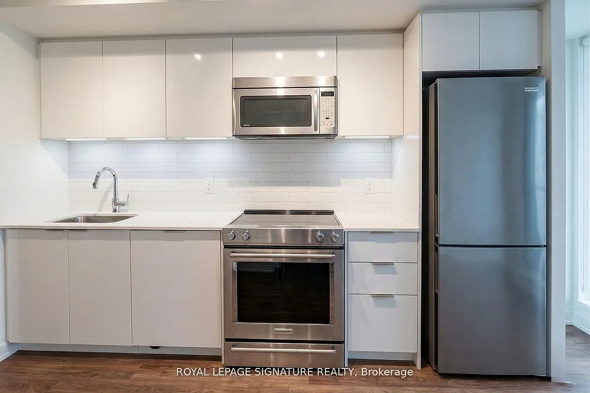 Building Photo - 30 Samuel Wood Way #305