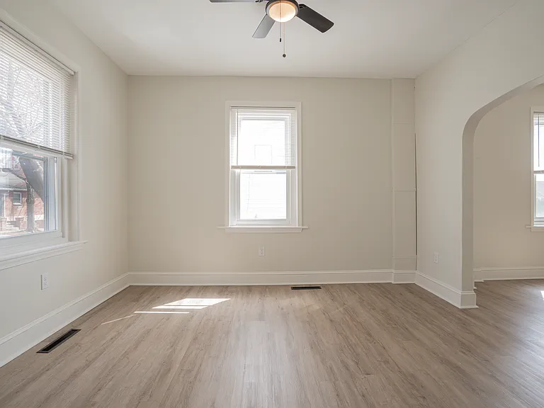 51 W Fairview St — Photo 5