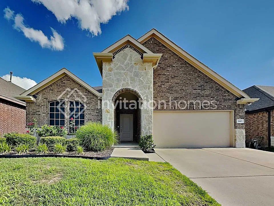 317 Burr Ln