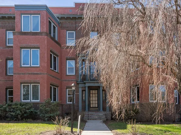 8-12 Blackstone Blvd #10, Providence, RI 02906