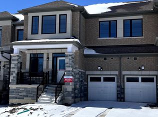 84 Kenneth Rogers Cres, East Gwillimbury, ON L9N 0S2