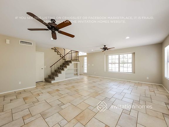 3rd image of 1433 E Utopia Rd