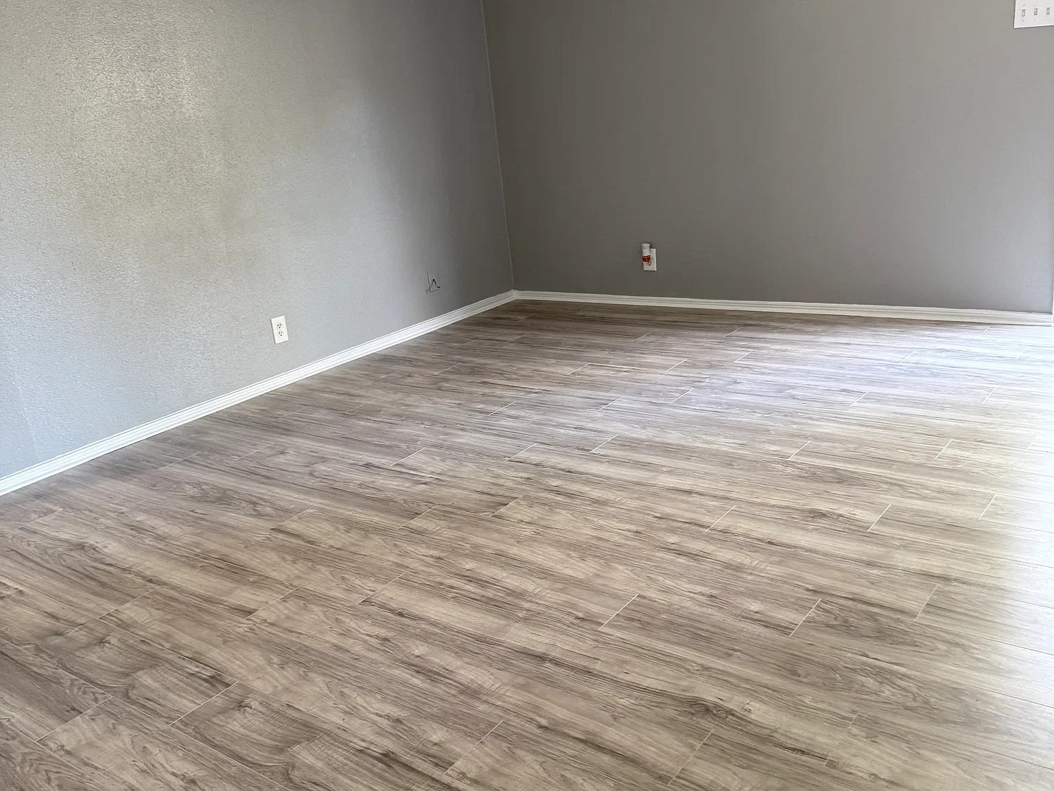 2 bed, 792 sqft, $1,150 — Photo 2