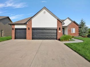 3053 N Covington Ct, Wichita, KS 67205