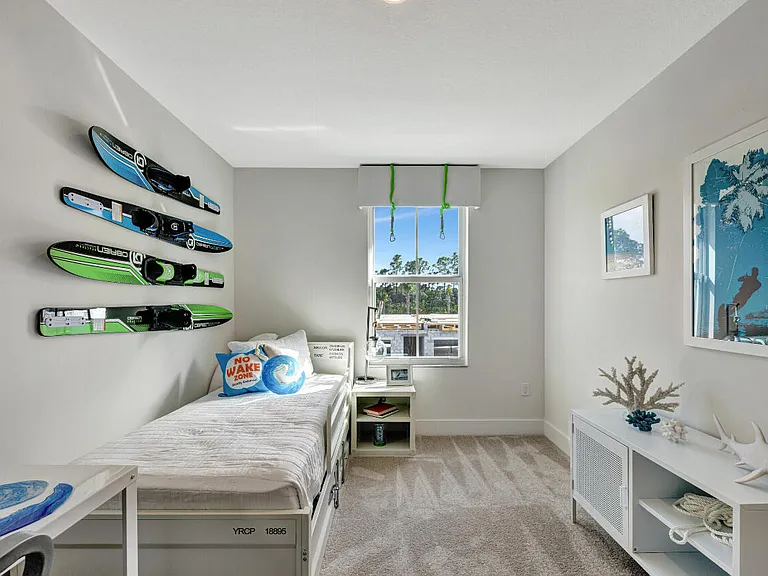 608 NE Waters Edge Ln #2202 — Photo 18