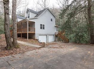 930 Holly Rd, Black Mountain, NC 28711