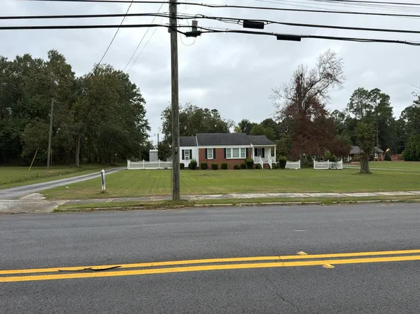 391 N Main St, Wadley, GA 30477