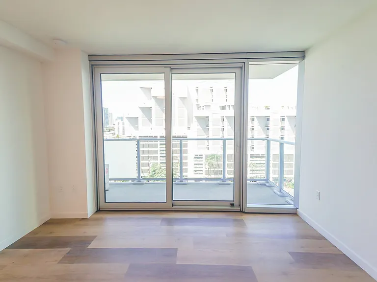 1500 Rycroft St #808 — Photo 6