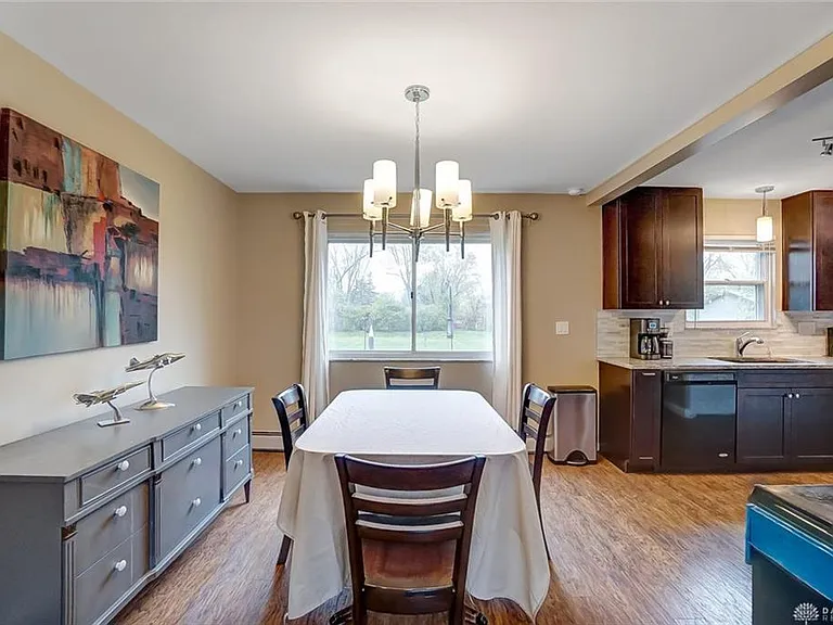 2108 N Fairfield Rd — Photo 6