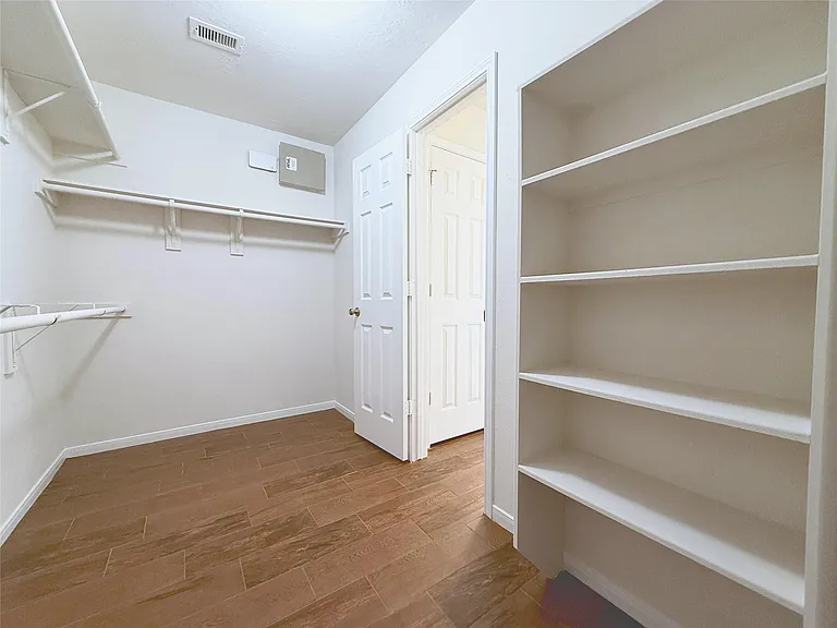 3708 Whitlam Ct — Photo 16