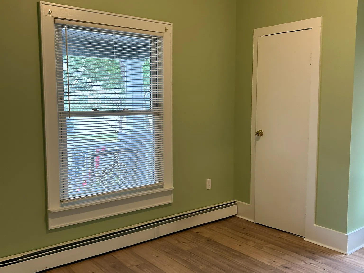 2 bed, 850 sqft, $2,650 — Photo 3