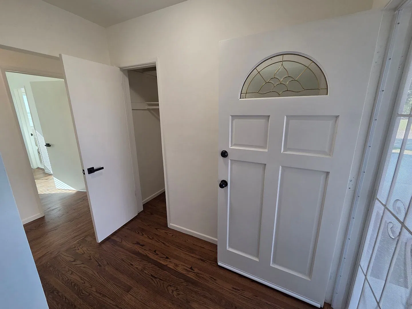 Huge Fully Renovated House in West Covina! — Photo 3