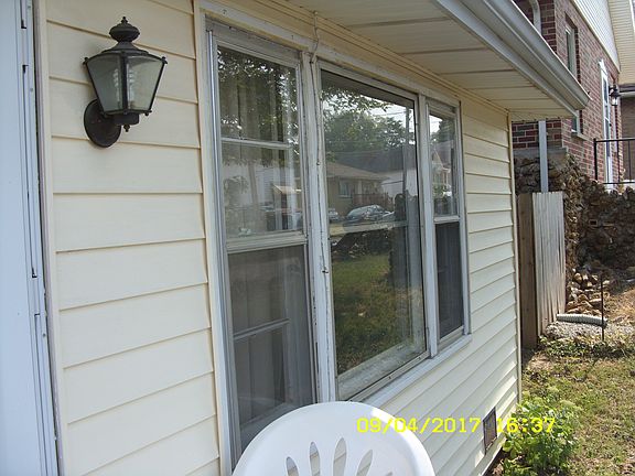 3rd image of 1034 Wachtel Ave