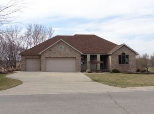 3018 Clark St, Charles City, IA 50616