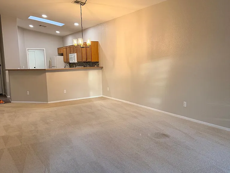 88 S Tercera Pl — Photo 3