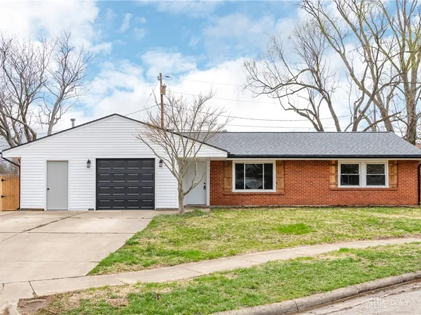 1081 Boston Ct, Xenia, OH 45385