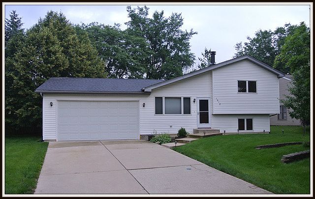 1st image of 1018 Churchill Dr