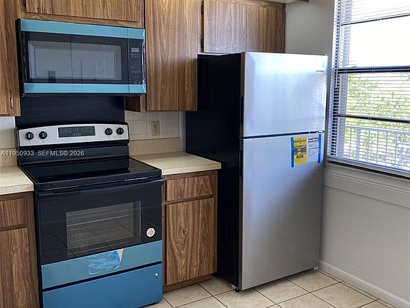 2nd image of 3521 Village Blvd APT 405