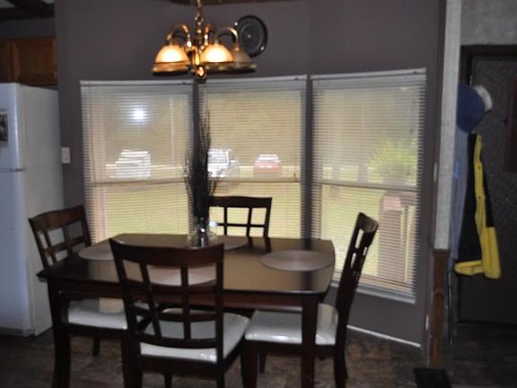 5th image of 222 Harris Creek Dr