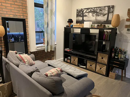 Rented by Simply Brooklyn Realty Inc | media 37