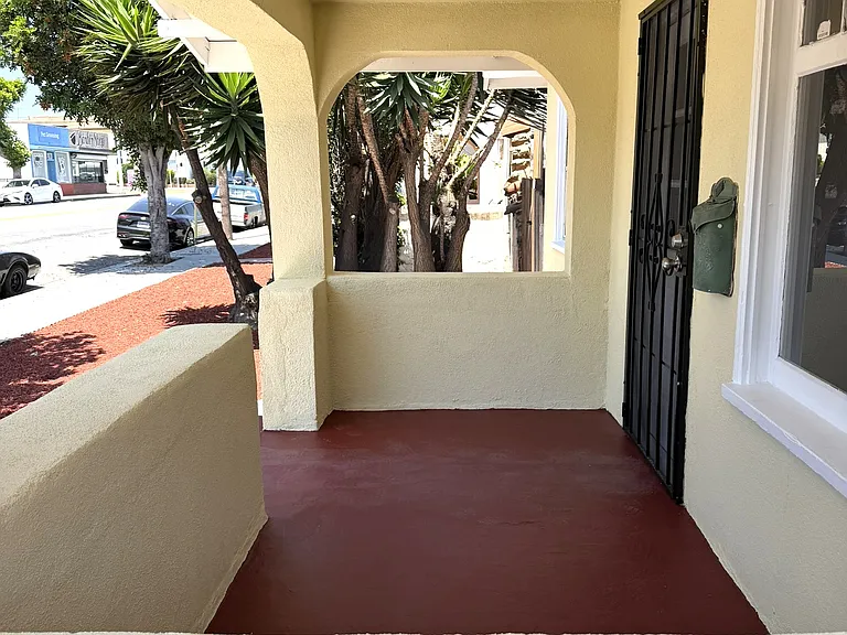1530 S Gaffey St — Photo 4