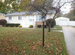 2703 Gary St, Midland, MI 48642