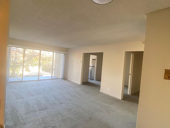 4th image of 210 Monte Diablo Ave APT 201