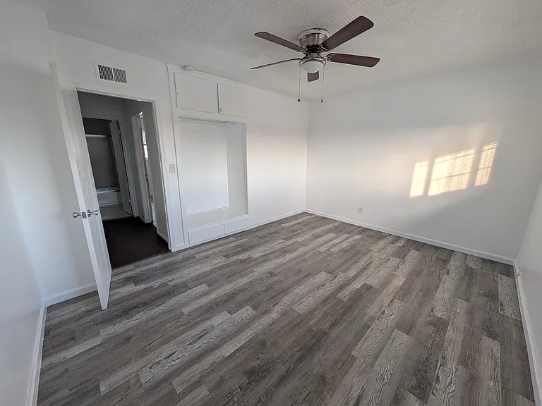 12515 Old River School Rd #6 — Photo 17
