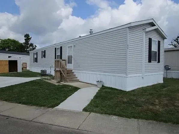 82 Cherryhill Dr, Davison, MI 48423
