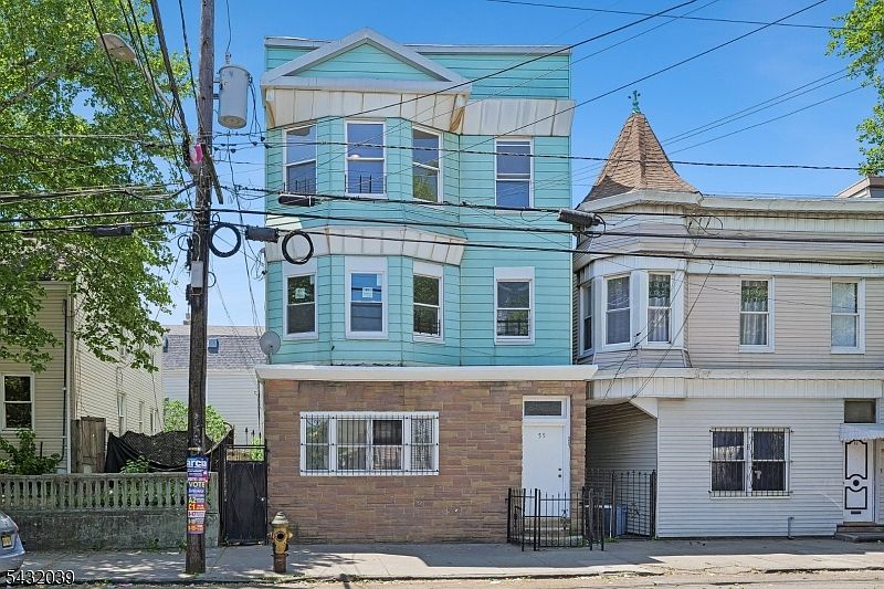 1st image of 55 Hawkins St